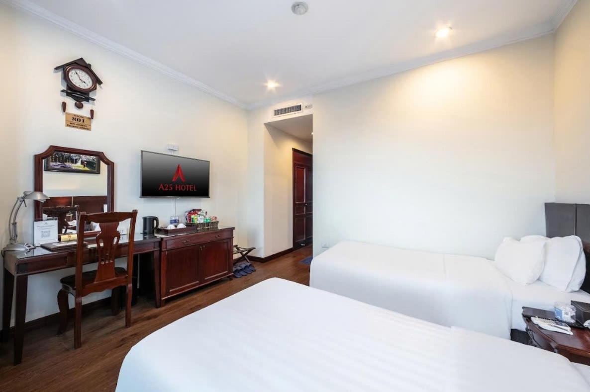A25 Hotel - 15 Tran Quoc Toan Ханой Экстерьер фото