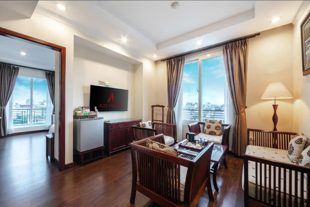 A25 Hotel - 15 Tran Quoc Toan Ханой Экстерьер фото